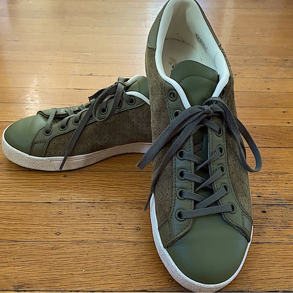 Adidas Rod Laver vintage sneakers in Focus Olive Green Men's Size 9 - Picture 2 of 5